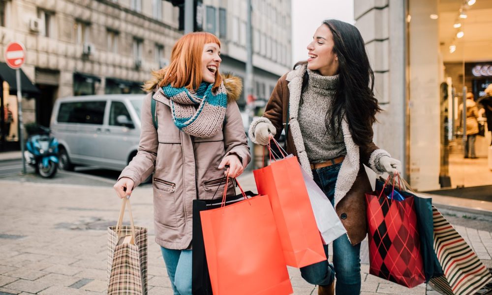 1286641610- FC Blog Images_ Shopping abroad HEADER – 1286641610- FC Blog Images_ Shopping abroad HEADER -