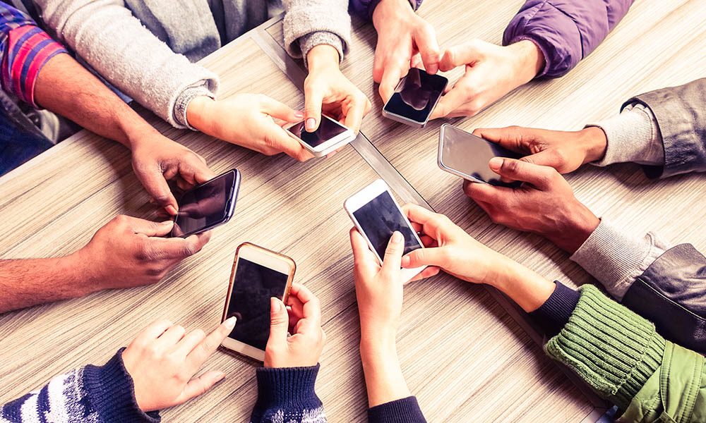 minerals-mobile-phone-full-width minerals-mobile-phone-full-width